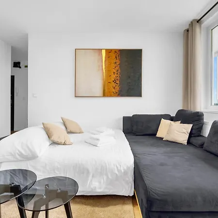 Cloud アパート *